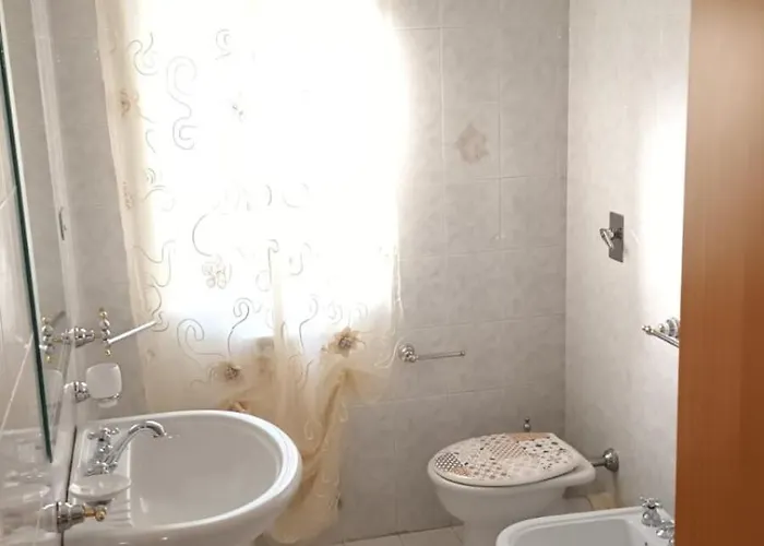 Tigli * San Cataldo (Sicily)